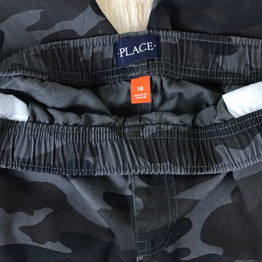 Childrens Place Boys Pull On Camo Cargo Pant - Picture 3 of 8